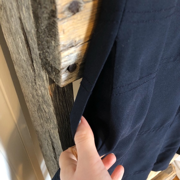 BANANA REPUBLIC Navy Flutter Sleeve Dress - Picture 4 of 10